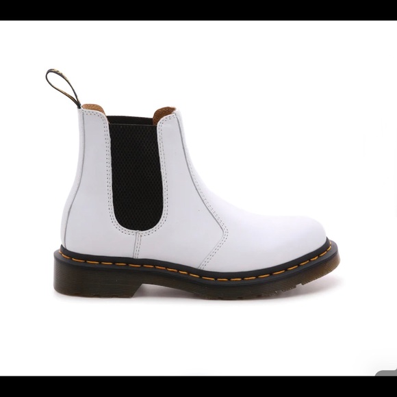New Dr. Martens White Leather “Softy-T” 2976 Chelsea Boots - Picture 5 of 16